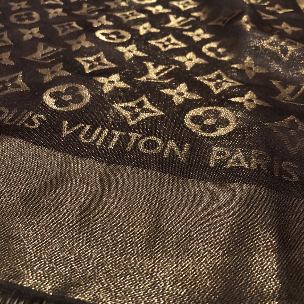 Louis Vuitton brown and gold scarf - Picture 2 of 3